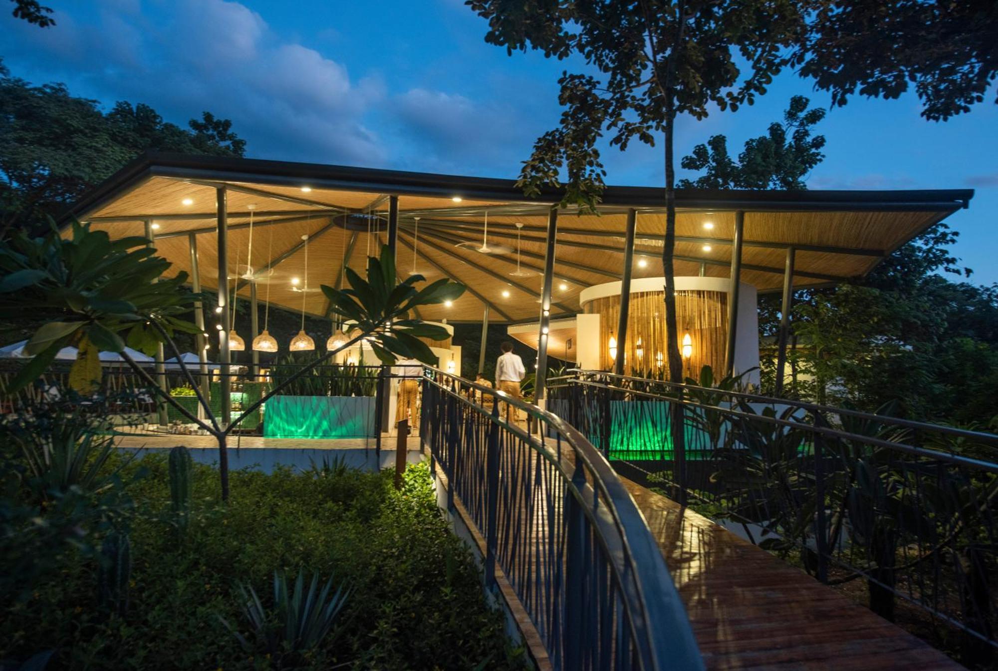 Suitree Experience Hotel Sardinal エクステリア 写真